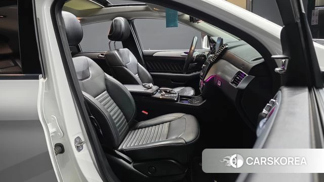 Mercedes-Benz GLE - Class W166 2018 Белый из Кореи, фото 2