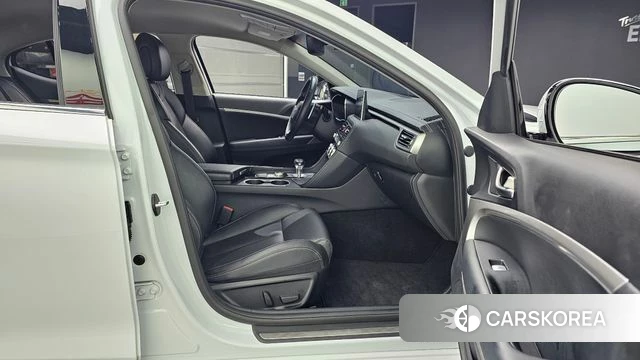 Genesis G70 2018 Белый из Кореи, фото 2
