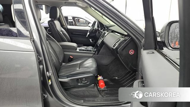 Land Rover Discovery 5 2018 Серый из Кореи, фото 2