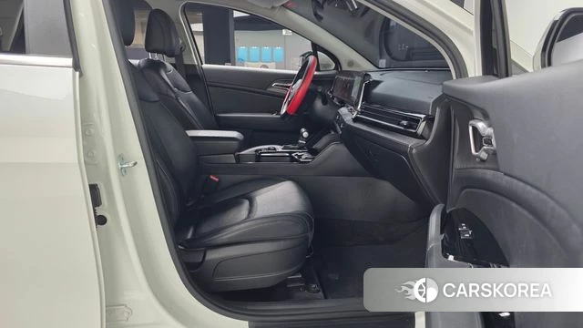 Kia Sportage 5th Generation 2022 Белый из Кореи, фото 2