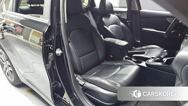 Kia Come New K3 2018 Черный из Кореи, фото 2