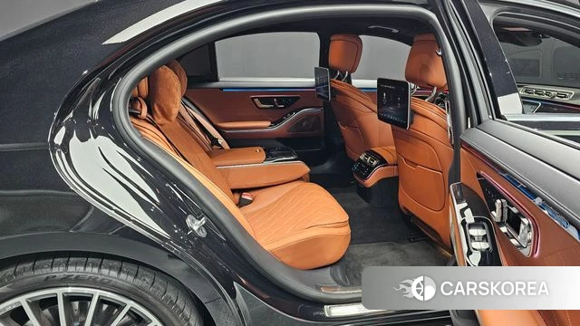 Mercedes-Benz S-Class W223 2024 Черный из Кореи, фото 2