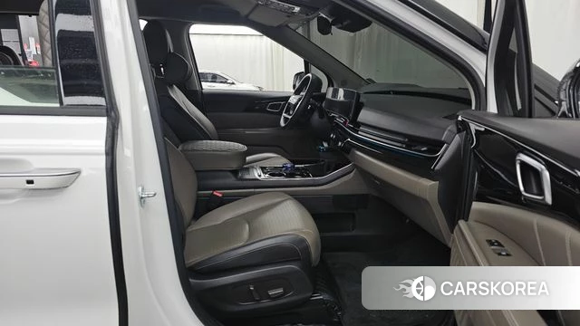 Kia The New Carnival 4th Generation 2025 Белый из Кореи, фото 2