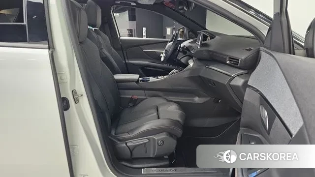 Peugeot 3008 second generation 2018 Белый из Кореи, фото 2