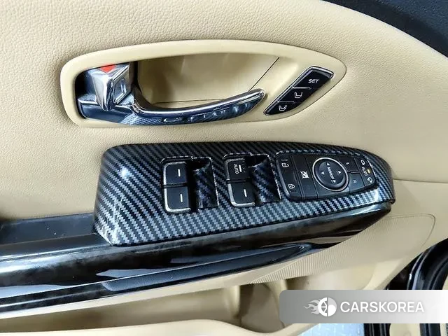 Kia The New Carnival 2019 Черный из Кореи, фото 2