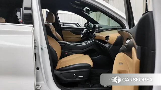 Hyundai The New Santa Fe 2021 Белый из Кореи, фото 2