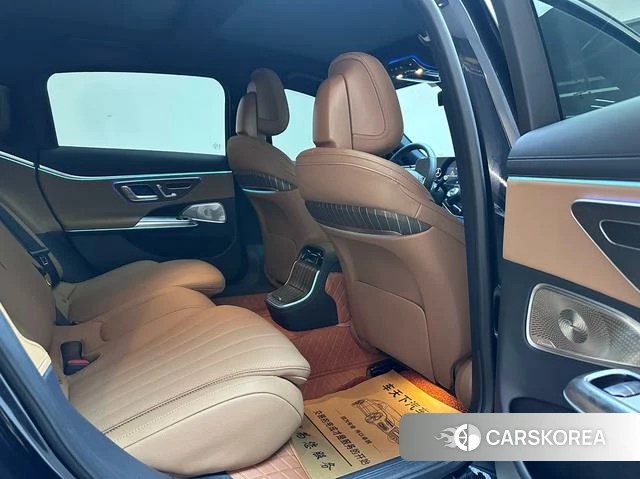 Mercedes-Benz E-class 2024 Черный из Китая, фото 2
