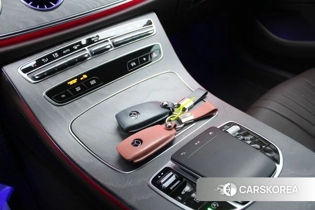 Mercedes-Benz CLS-Class C257 2021 Белый из Кореи, фото 2