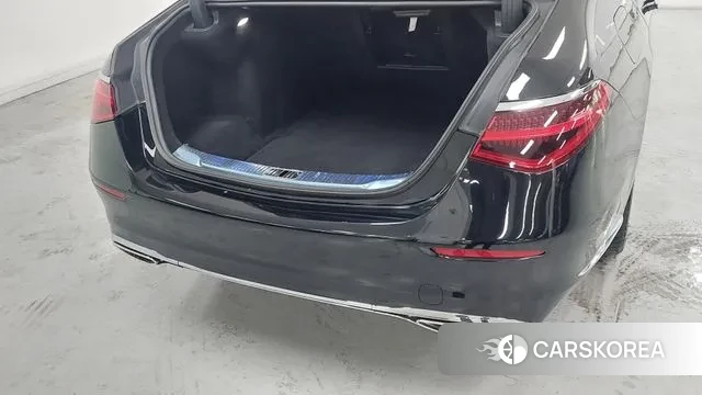 Mercedes-Benz S-Class W223 2023 Черный из Кореи, фото 2