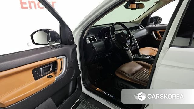 Land Rover Discovery Sports 2018 Белый из Кореи, фото 2