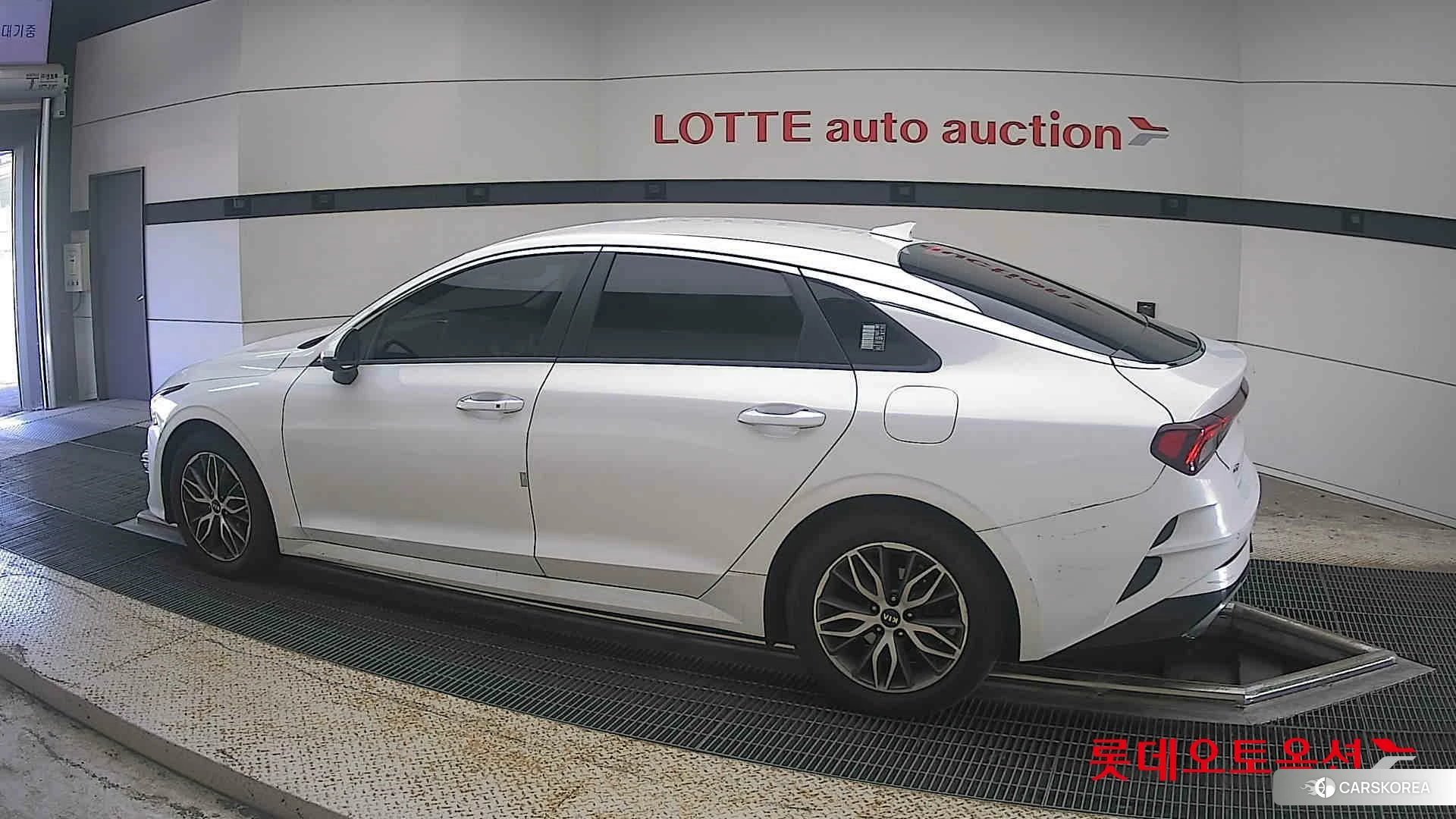 Kia K5 2021 Snow White Pearl (optional) из Кореи, фото 2