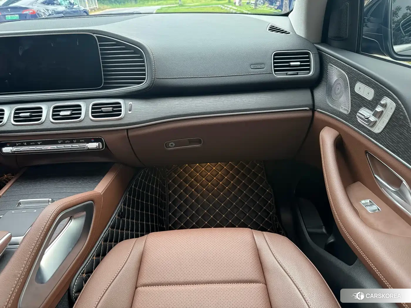 Mercedes-Benz GLE 2024 Черный из Китая, фото 2