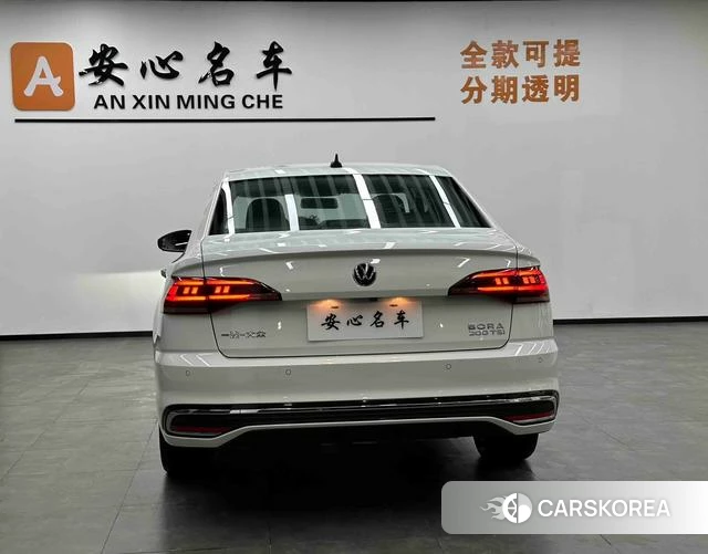 Volkswagen Bora 2024 Белый из Китая, фото 2