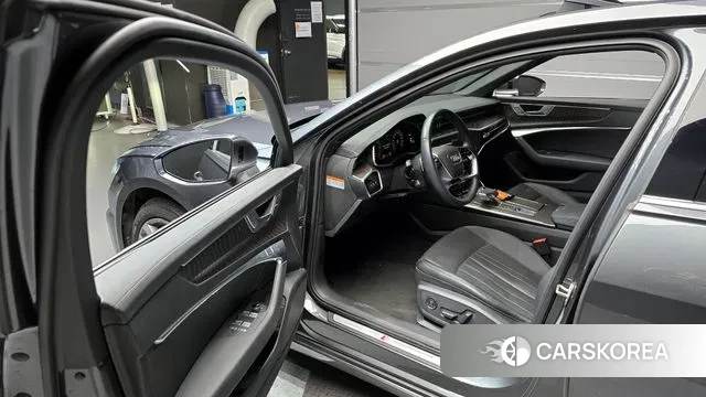 Audi A6 (C8) 2022 Серый из Кореи, фото 2