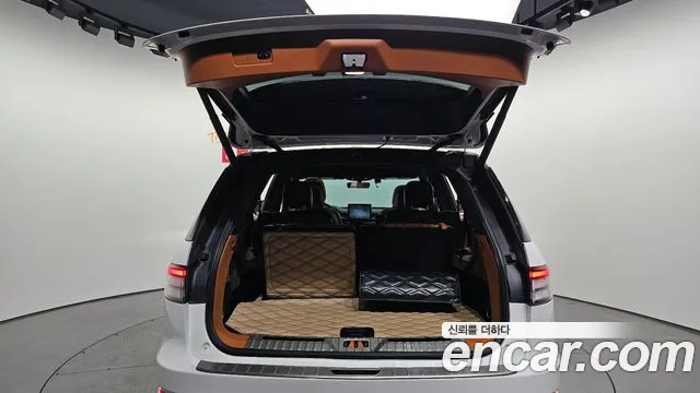 Lincoln Aviator 2nd generation 2020 Белый из Кореи, фото 2