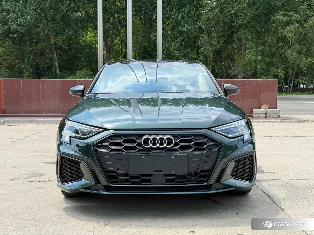 Audi A3 2022 Зеленый из Китая, фото 2