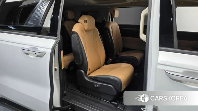 Kia Carnival 4th generation 2023 Белый из Кореи, фото 2