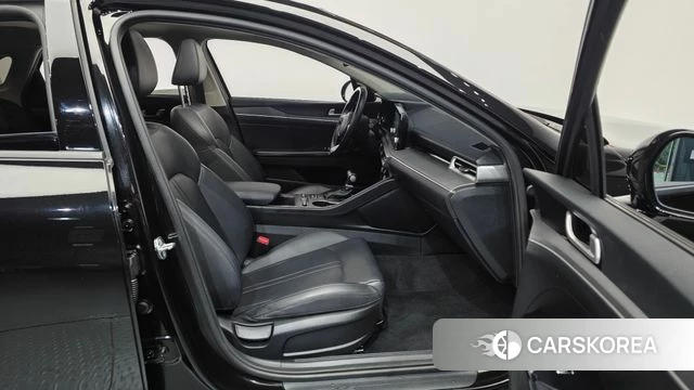 Kia K5 3rd generation 2022 Черный из Кореи, фото 2