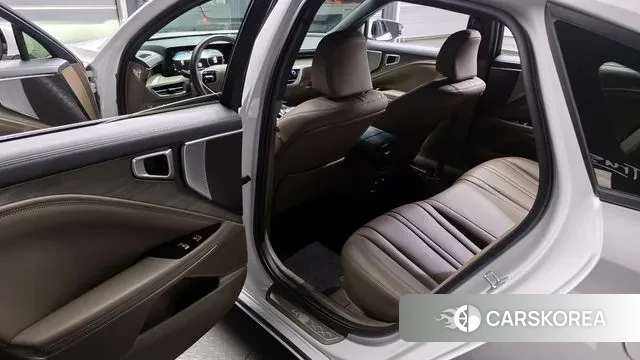 Kia K8 Hybrid 2023 Белый из Кореи, фото 2