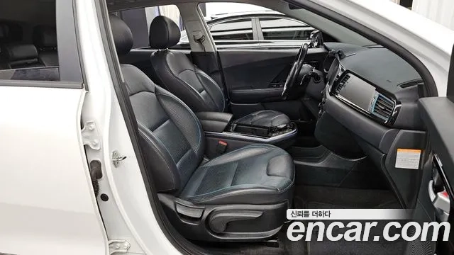 Kia Niro EV id 2917561 из Кореи 2