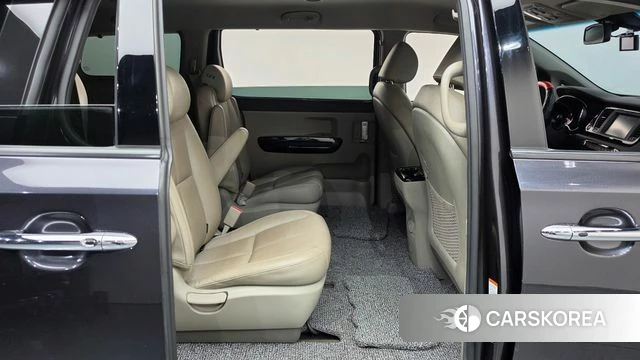 Kia The New Carnival 2018 Серый из Кореи, фото 2