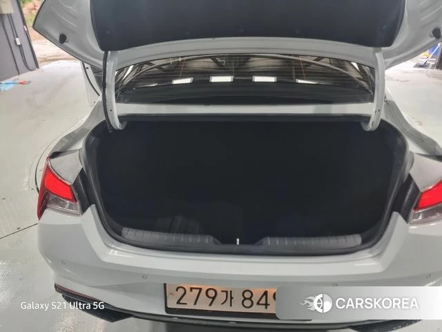 Hyundai Avante Hybrid (CN7) 2021 Белый из Кореи, фото 2