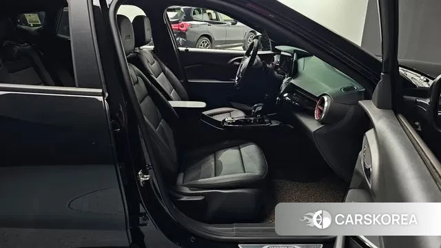 Chevrolet (GM Daewoo) Trax Crossover 2023 Черный из Кореи, фото 2