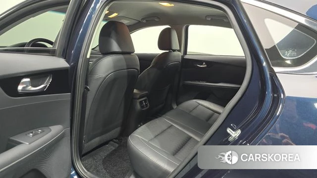 Kia The New K3 2nd generation 2021 Синий из Кореи, фото 2