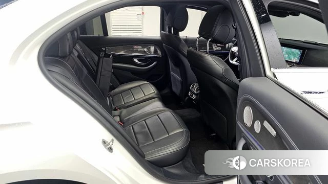 Mercedes-Benz E-Class W213 2020 Белый из Кореи, фото 2