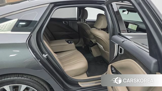 Kia K8 2022 Серый из Кореи, фото 2