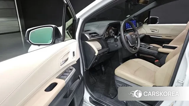 Toyota Sienna 4th Generation 2023 Белый из Кореи, фото 2