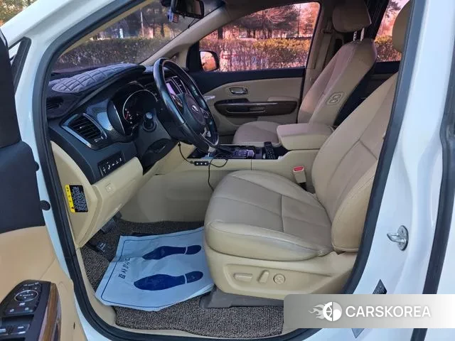 Kia All New Carnival 2018 Белый из Кореи, фото 2