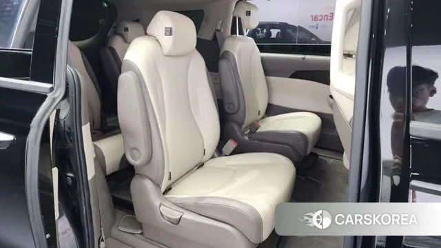 Kia Carnival 4th generation 2021 Черный из Кореи, фото 2