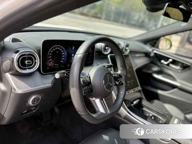 Mercedes-Benz Class C 2022 Белый из Китая, фото 2