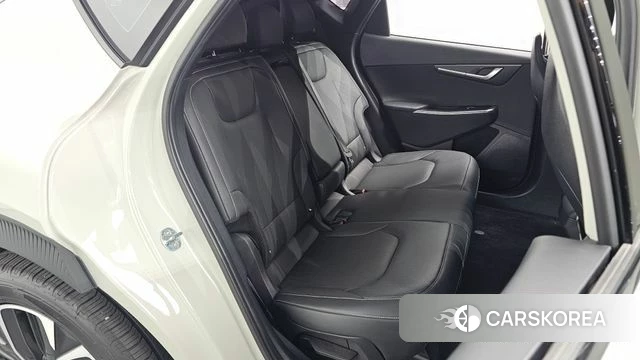 Kia EV6 2022 Жемчужный цвет из Кореи, фото 2