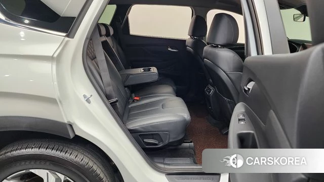 Hyundai The New Santa Fe 2023 Белый из Кореи, фото 2