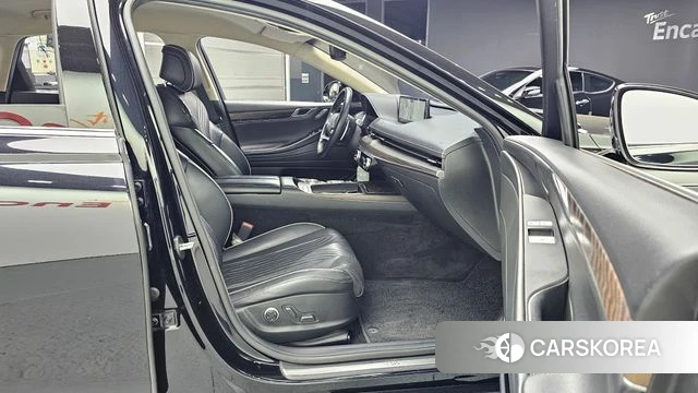 Genesis G80 (RG3) 2020 Черный из Кореи, фото 2