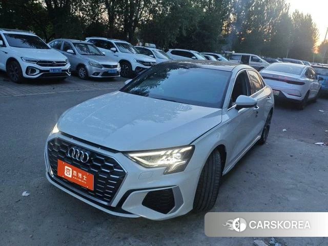 Audi A3 2023 Белый из Китая, фото 2
