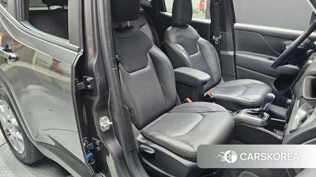 Jeep Renegade 2021 Серый из Кореи, фото 2