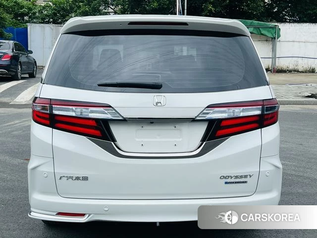 Honda Odyssey 2021 Белый из Китая, фото 2