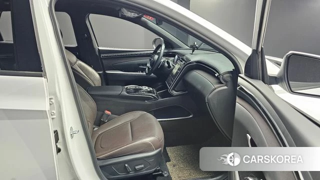 Hyundai Tucson (NX4) 2023 Белый из Кореи, фото 2