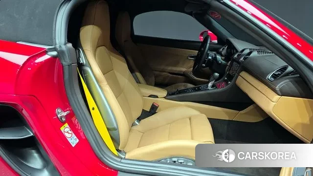 Porsche 718 Boxster 2023 Красный из Кореи, фото 2