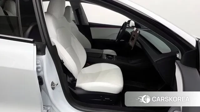 Tesla Model 3 2024 Белый из Кореи, фото 2