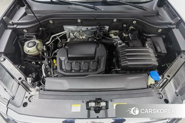 Volkswagen Tourang 2023 Черный из Китая, фото 2