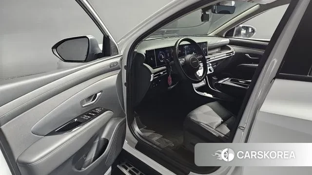 Hyundai The New Tucson (NX4) 2024 Белый из Кореи, фото 2