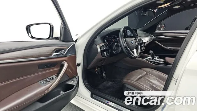 BMW 5 Series (G30) id 2671461 из Кореи 2