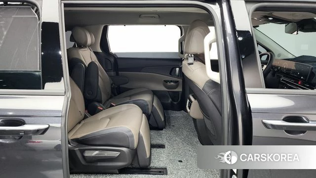 Kia The New Carnival 4th Generation 2026 Серый из Кореи, фото 2