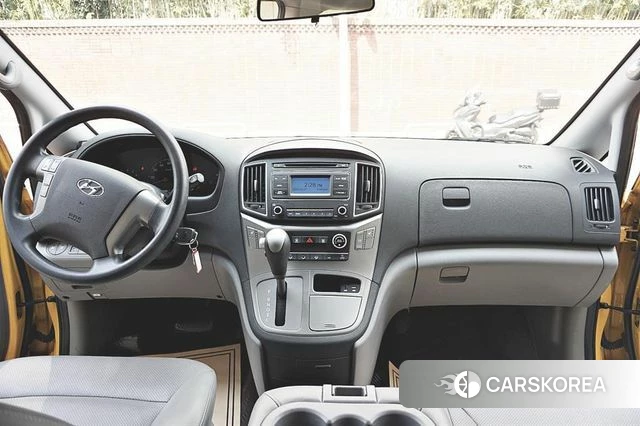 Hyundai The New Grand Starex 2019 Желтый из Кореи, фото 2