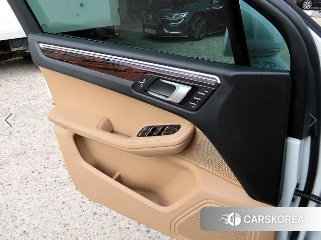 Porsche Macan 2022 Белый из Кореи, фото 2