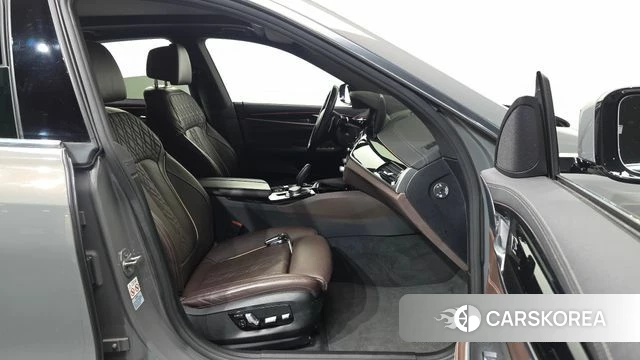 BMW 6 Series GT (G32) 2021 Серый из Кореи, фото 2